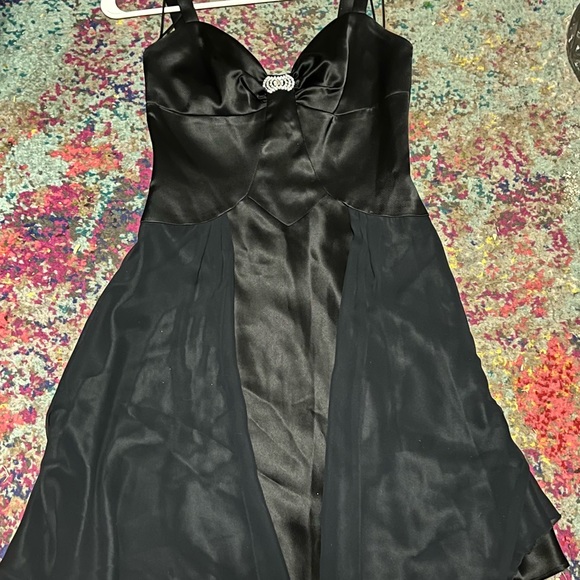 ABS Evening by Allen Swartz Black Chiffon and Satin Feel Vintage Style Dress - Picture 2 of 15